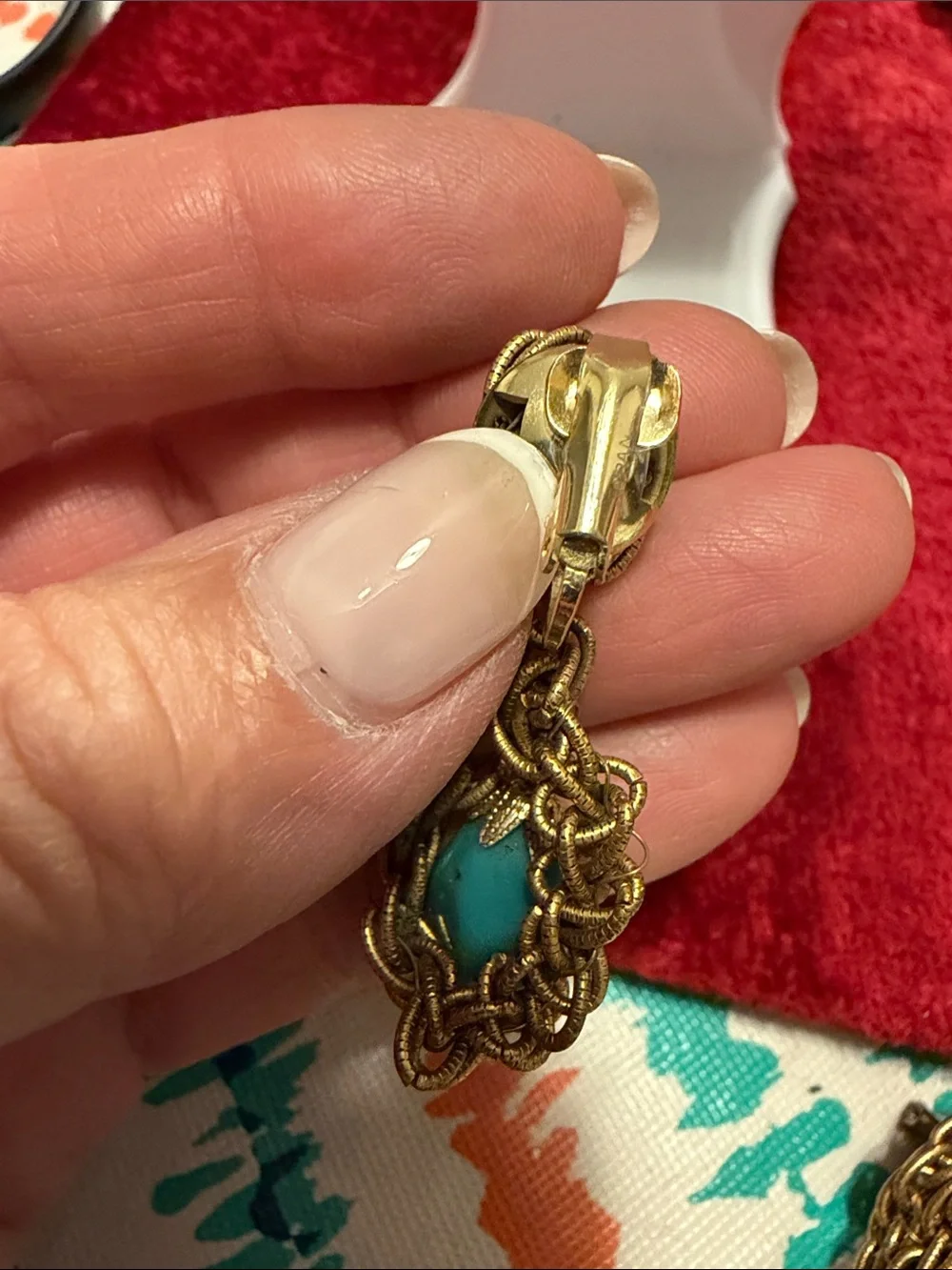 Vintage Gold Chain and Turquoise Glass Stone brooch with Matching clip  Earrings